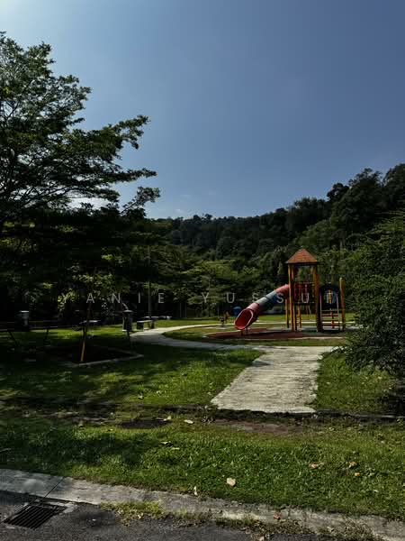 Rumah Teres 2 Tingkat untuk Dijual di Bandar Kinrara Seksyen 5 (Bandar Kinrara) - Yanie Yussuf - Garden - PropertyGuru.com.my