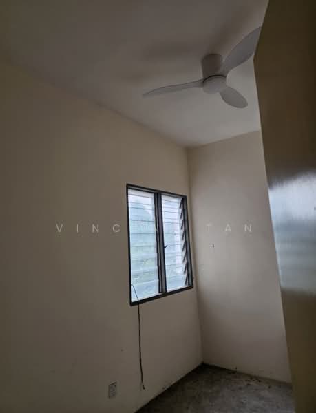 Flat for Rent at Azalea Court - Vincent Tan - Interior - PropertyGuru.com.my