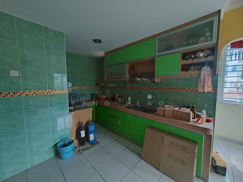 Townhouse for Sale in Rawang (Selangor) - peng peng - Kitchen - PropertyGuru.com.my