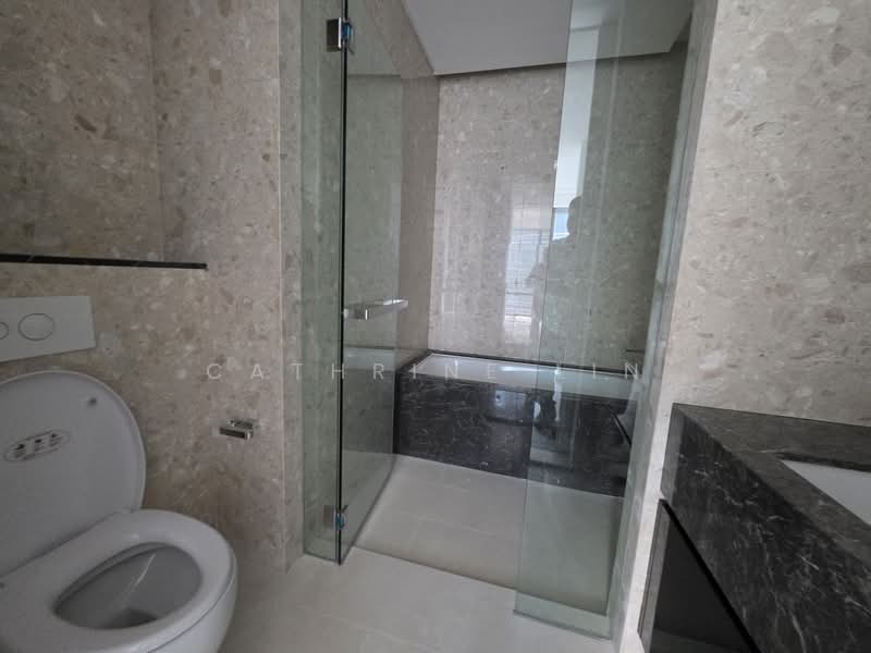 Servis Apartment untuk Dijual di Windsor Suites @ Pavilion Damansara Heights - Cathrine Lin - Bathroom - PropertyGuru.com.my