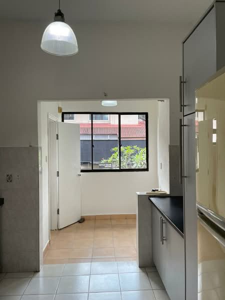 Townhouse for Sale in Sunway Damansara (Kota Damansara) - WL Wan - Kitchen - PropertyGuru.com.my
