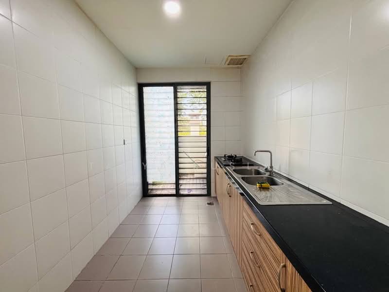 Rumah Teres 2 Tingkat untuk Dijual di Cyberjaya (Selangor) - Tasya Ruslan - Kitchen - PropertyGuru.com.my