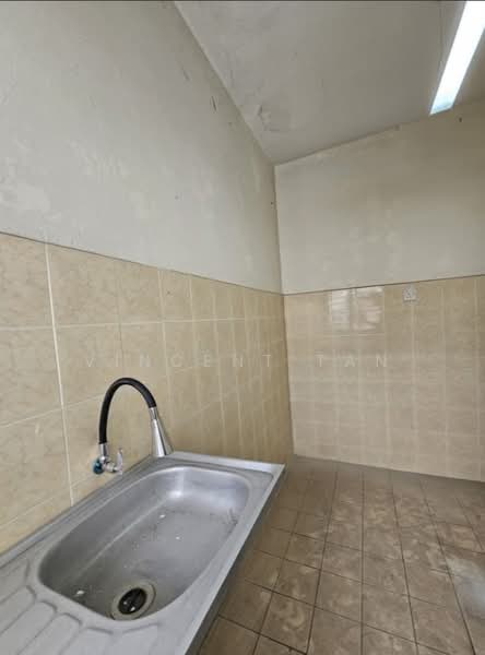 Flat for Rent at Camelia Court - Vincent Tan - Kitchen - PropertyGuru.com.my