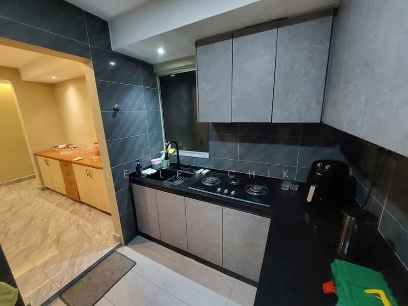 Condominium for Sale at Venice Hill - Lesley Chik - Kitchen - PropertyGuru.com.my