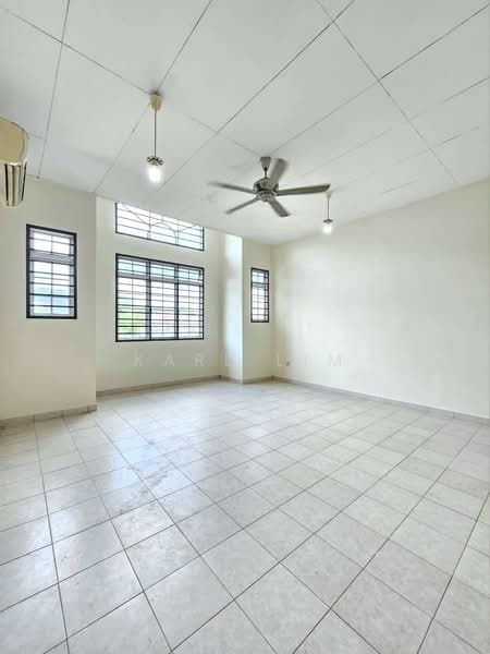 Rumah Teres 2 Tingkat untuk Dijual di Taman Desa Tebrau (Tebrau) - Karl Lim - Living Room - PropertyGuru.com.my