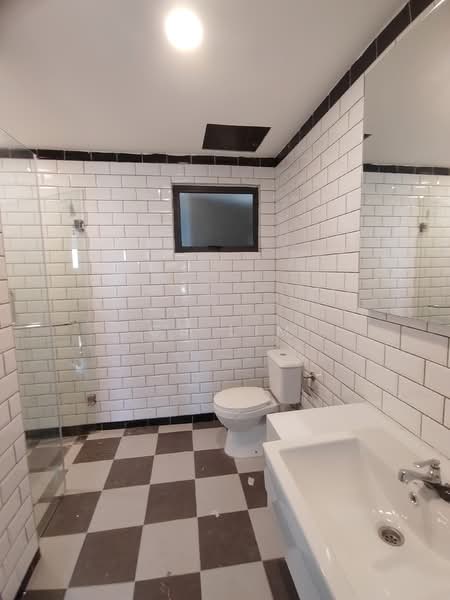 Service Residence for Rent at E'Island Lake Haven - CS Lim - Bathroom - PropertyGuru.com.my