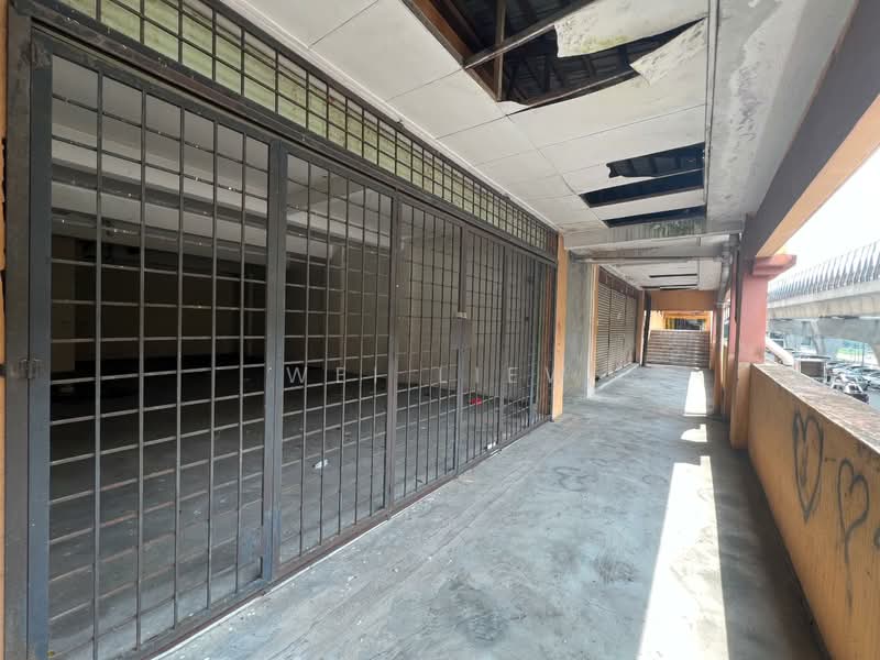 Shop / Office for Sale in Seri Kembangan (Selangor) - Wei Liew - Exterior - PropertyGuru.com.my