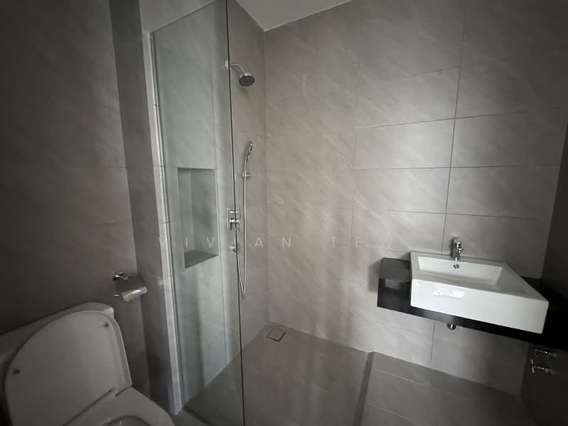 Semi-Detached House for Sale in Eco Ardence (Setia Alam) - Vivian Tew - Bathroom - PropertyGuru.com.my