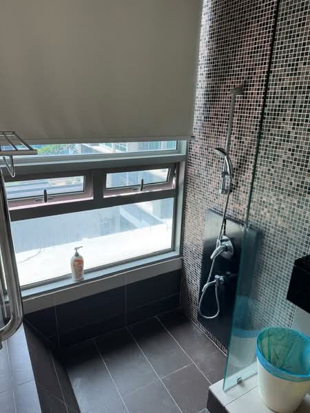 Servis Apartment untuk Disewa di Swiss Garden Residences - Kenneth Low - Bathroom - PropertyGuru.com.my