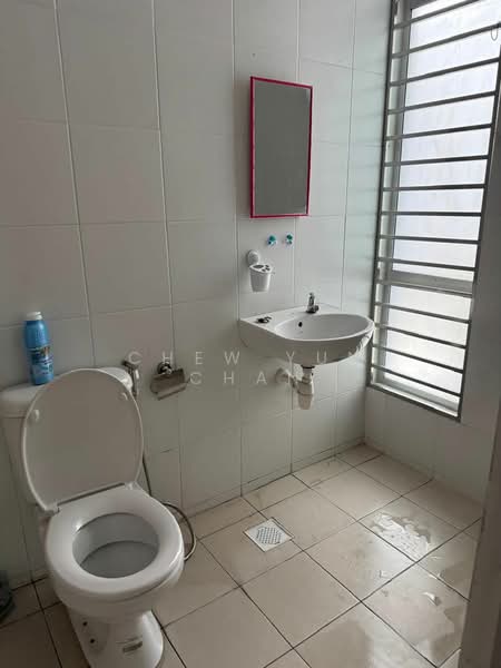 Condominium for Rent at The Seed Taman Sutera Utama - Chew Yun Chan - Bathroom - PropertyGuru.com.my