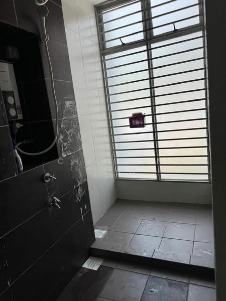 Condominium for Rent at The Seed Taman Sutera Utama - Chew Yun Chan - Bathroom - PropertyGuru.com.my