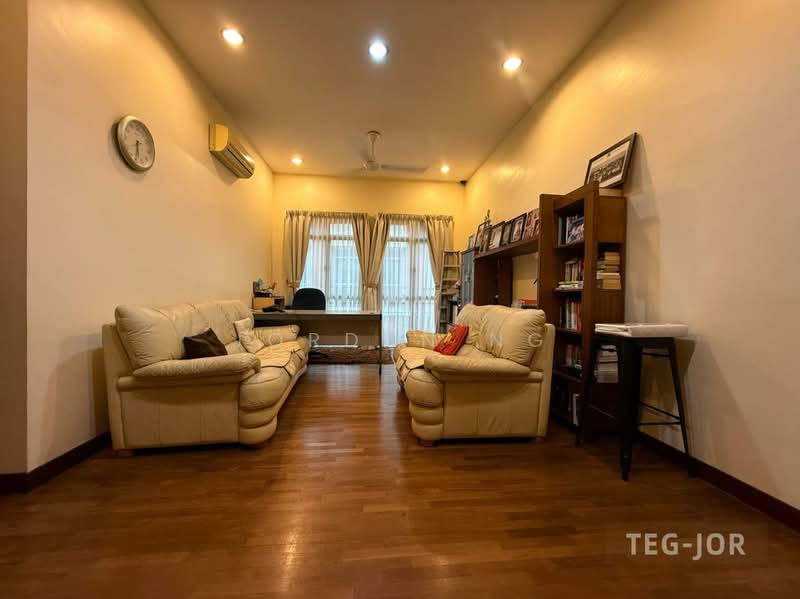 Rumah Berkembar untuk Dijual di Setia Eco Park (Setia Alam) - Jordan Ng - Living Room - PropertyGuru.com.my