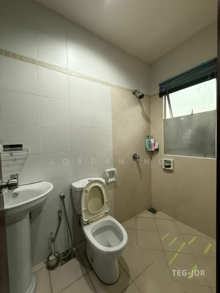 Rumah Berkembar untuk Dijual di Setia Eco Park (Setia Alam) - Jordan Ng - Bathroom - PropertyGuru.com.my