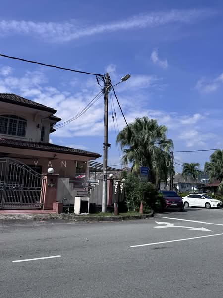 2-storey Terraced House for Sale in Bandar Kinrara (Selangor) - Yanie Yussuf - Exterior - PropertyGuru.com.my