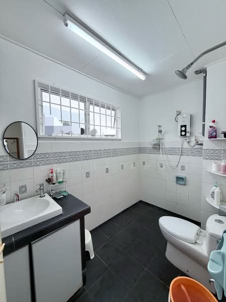 Semi-Detached House for Sale in Taman Petani Jaya (Sungai Petani) - Selina Khoo - Bathroom - PropertyGuru.com.my