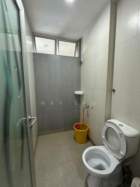 2-storey Terraced House for Sale in Taman Gaya (Ulu Tiram) - Max Lam - Bathroom - PropertyGuru.com.my