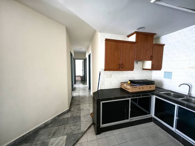 Condominium for Sale at Polo Park - Sin Yie - Kitchen - PropertyGuru.com.my