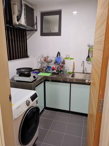 Service Residence for Sale at Pearl Suria - Lina Lee - Kitchen - PropertyGuru.com.my