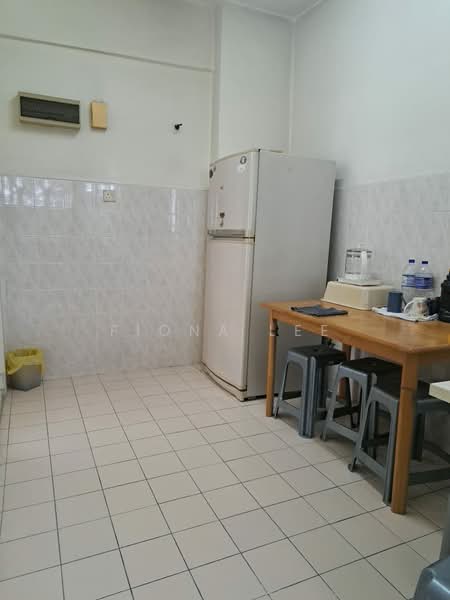 Apartment for Sale at Suria Kipark Damansara - Fiona Lee - Kitchen - PropertyGuru.com.my