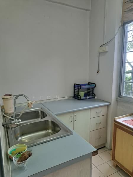 Apartment for Sale at Suria Kipark Damansara - Fiona Lee - Kitchen - PropertyGuru.com.my