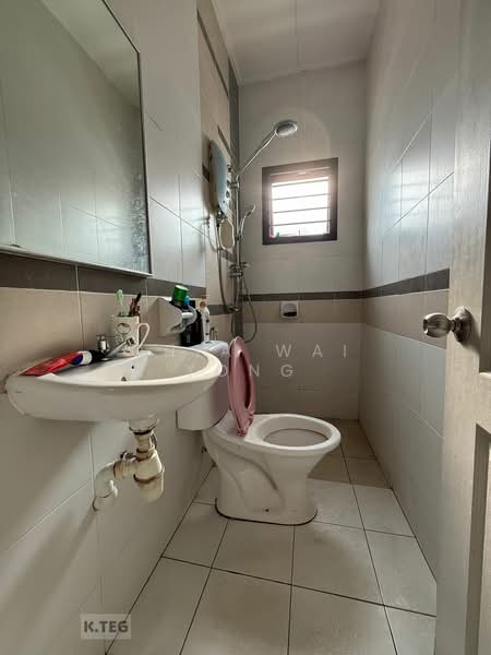 2-storey Terraced House for Sale in Bandar Bukit Raja (Klang) - Chia Wai Yong - Bathroom - PropertyGuru.com.my