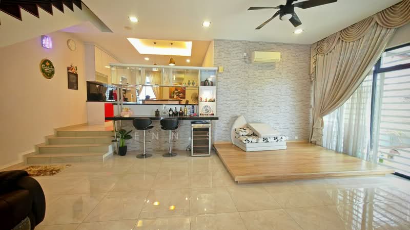 Cluster House for Sale in Setia Tropika (Johor Bahru) - Dennis Peh - Living Room - PropertyGuru.com.my