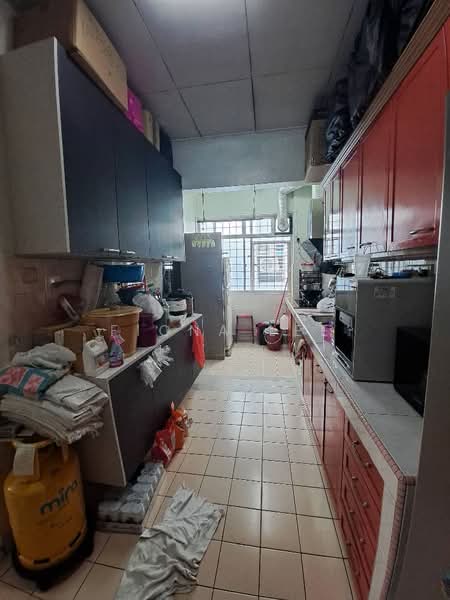 Apartment for Sale at Suria Kipark Damansara - Fiona Lee - Kitchen - PropertyGuru.com.my