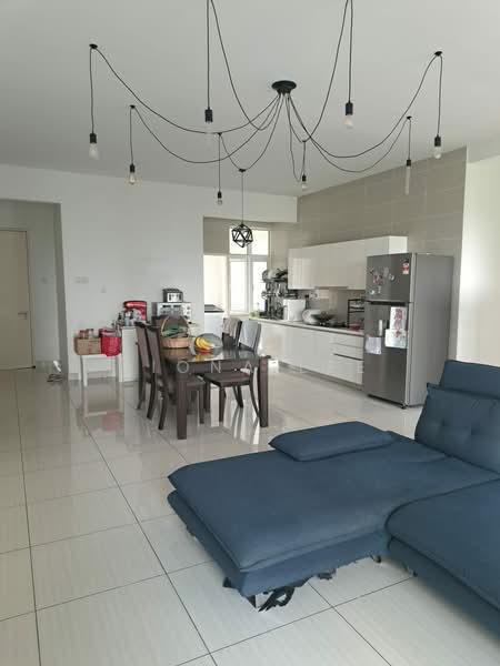 Kondominium untuk Dijual di Damansara Foresta - Fiona Lee - Living Room - PropertyGuru.com.my