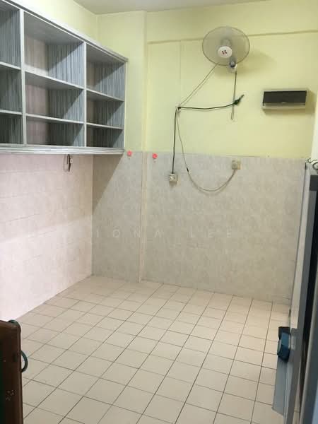 Apartment for Sale at Suria Kipark Damansara - Fiona Lee - Kitchen - PropertyGuru.com.my