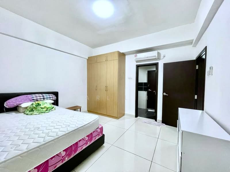 Service Residence for Sale at D'Inspire Residence (Inspira Bestari) - Karl Lim - Bedroom - PropertyGuru.com.my