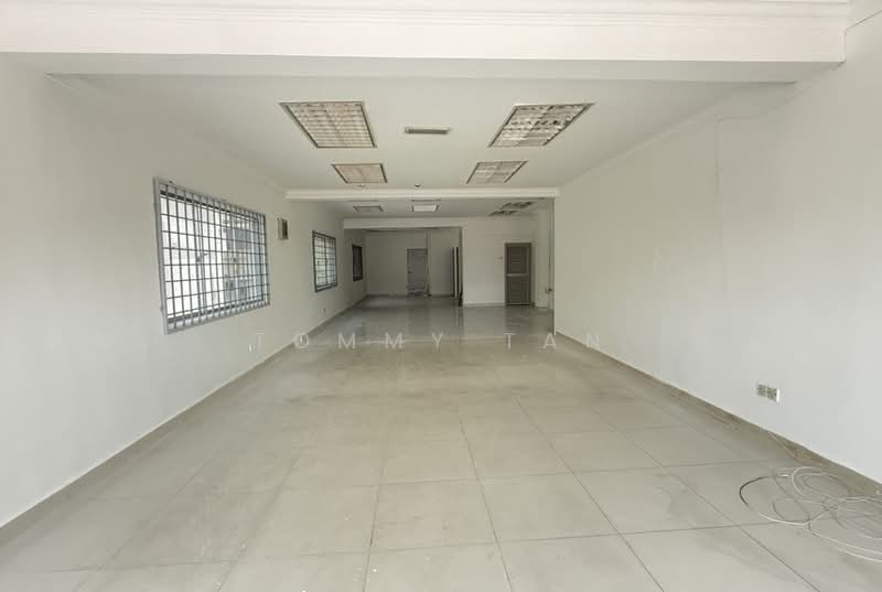 Shop for Rent in Ampang (Selangor) - TOMMY TAN - Interior - PropertyGuru.com.my