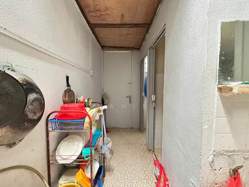 1-storey Terraced House for Sale in Bayan Baru (Penang) - Stephanie Lim - Corridor - PropertyGuru.com.my