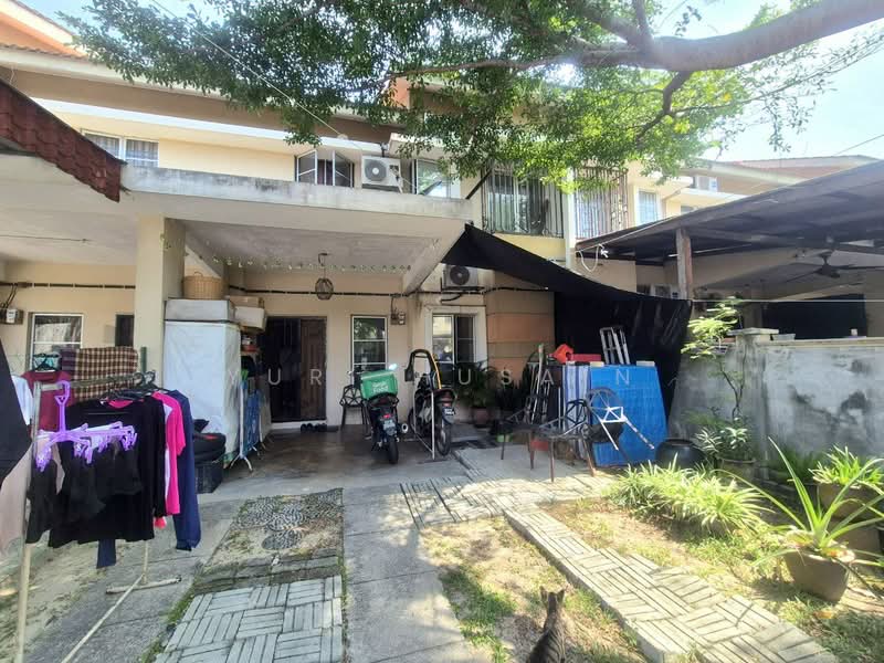 Terraced House for Sale in Sungai Buloh (Selangor) - YURI HUSAIN - Exterior - PropertyGuru.com.my