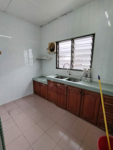 Terraced House for Rent in Taman Sentosa (Klang) - Chia Wai Yong - Kitchen - PropertyGuru.com.my