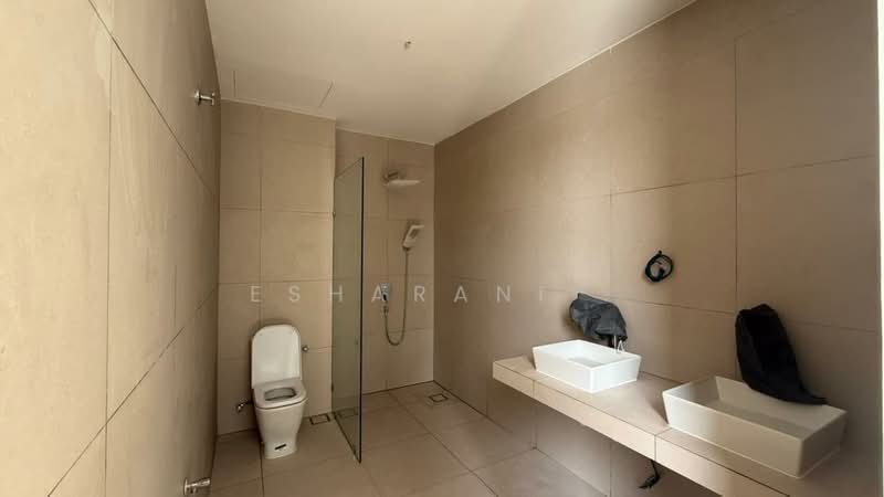 Rumah Teres 2 Tingkat untuk Dijual di Kajang (Selangor) - Esharani . - Bathroom - PropertyGuru.com.my