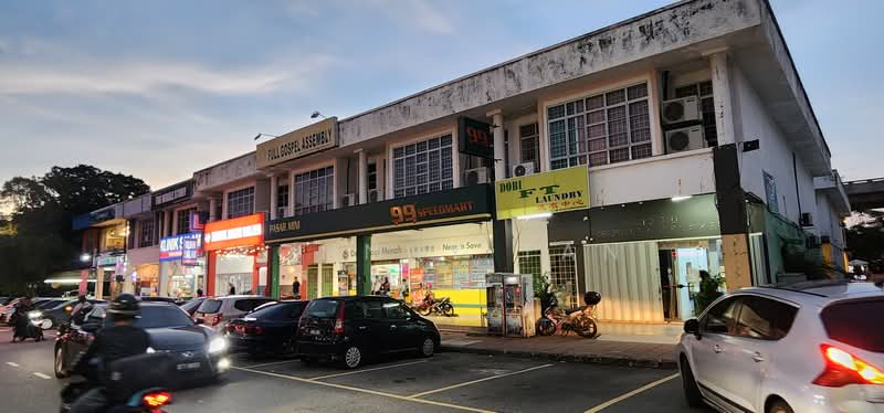 Shop / Office for Rent in Kota Damansara (Selangor) - Johnny Tan - Exterior - PropertyGuru.com.my