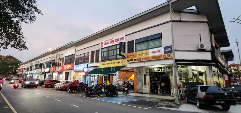 Shop / Office for Rent in Kota Damansara (Selangor) - Johnny Tan - Exterior - PropertyGuru.com.my