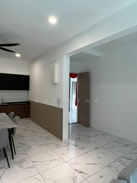 Kondominium untuk Disewa di QuayWest Residence - Hoy Meng - Dining Room - PropertyGuru.com.my