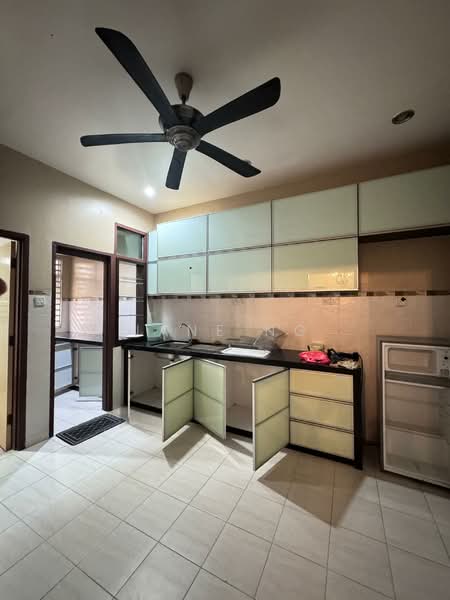 Rumah Teres 2 Tingkat untuk Dijual di Bandar Tasek Mutiara (Simpang Ampat) - Jane Ng - Kitchen - PropertyGuru.com.my