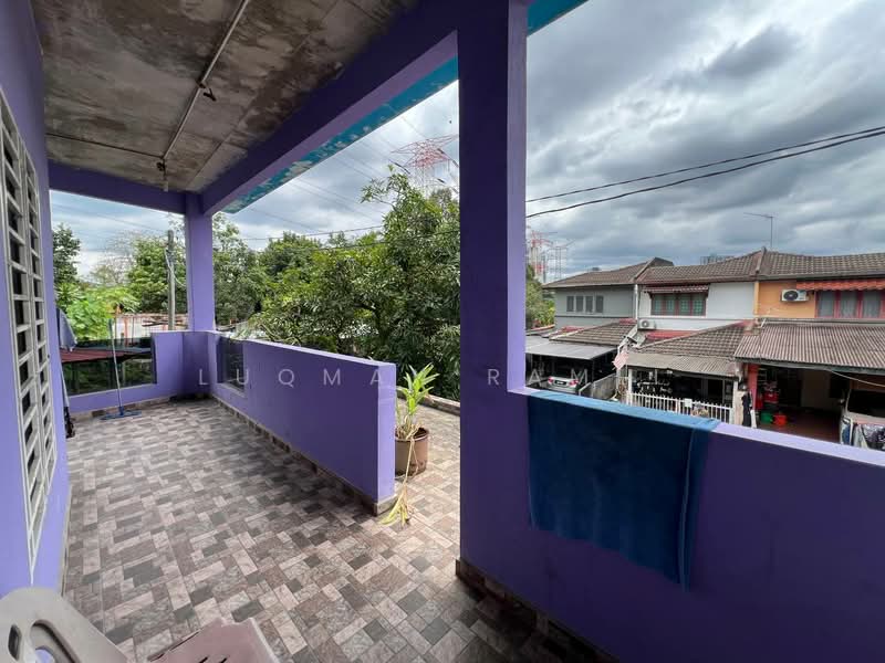 3-storey Terraced House for Sale in Keramat (Kuala Lumpur) - Luqman Ramli - Balcony - PropertyGuru.com.my