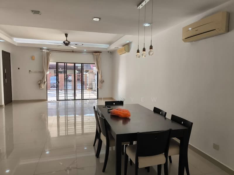 2-storey Terraced House for Rent in Puchong (Selangor) - Kiwi Nyew - Living Room - PropertyGuru.com.my