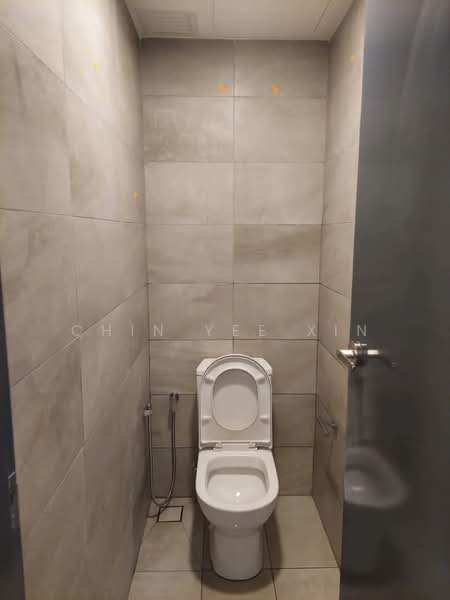 Service Residence for Sale at Henna Residence  @ The Quartz WM - Chin Yee Xin - Bathroom - PropertyGuru.com.my