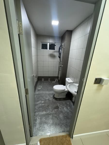 Servis Apartment untuk Disewa di Setia Sky 88 - Andrew Ang - Bathroom - PropertyGuru.com.my