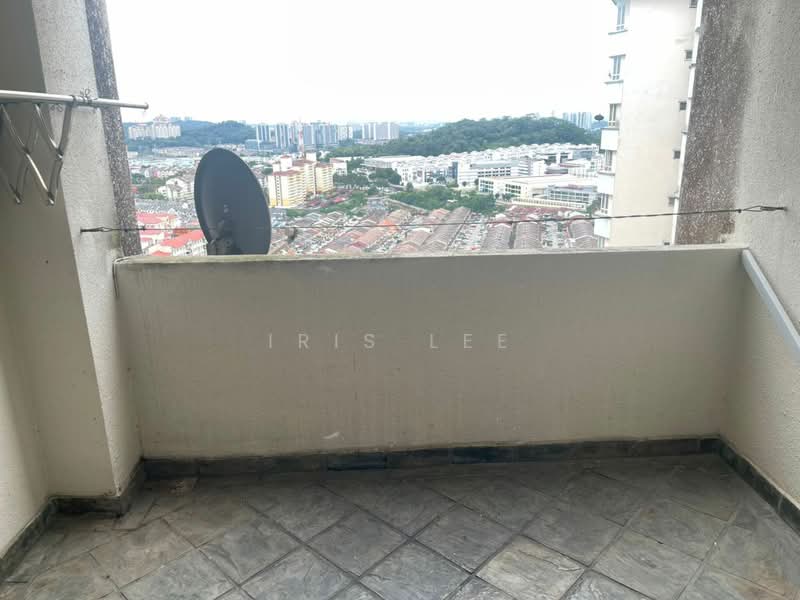 Pangsapuri untuk Disewa di Seri Puri - Iris Lee - Balcony - PropertyGuru.com.my