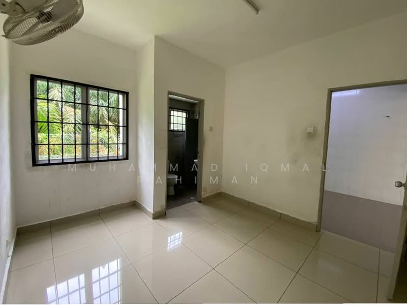 2-storey Terraced House for Sale in Taman Seri Mewah (Kapar) - Muhammad Iqmal Rahiman - Interior - PropertyGuru.com.my