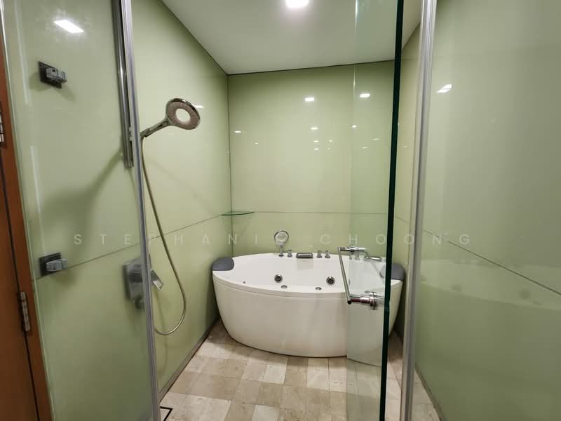 Servis Apartment untuk Disewa di Vipod Residence - Stephanie Choong - Bathroom - PropertyGuru.com.my