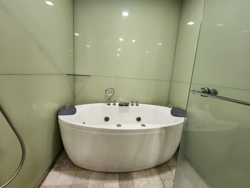 Servis Apartment untuk Disewa di Vipod Residence - Stephanie Choong - Bathroom - PropertyGuru.com.my