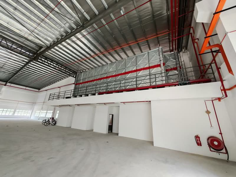 Detached Factory for Sale in Taman Desa Cemerlang (Ulu Tiram) - Edmund Kock - Interior - PropertyGuru.com.my