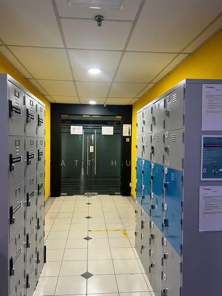 Office for Sale in Petaling Jaya (Selangor) - Yatt Husin - Corridor - PropertyGuru.com.my