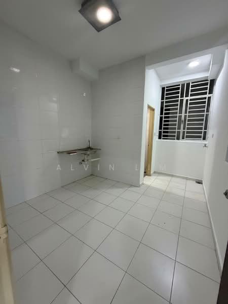 Servis Apartment untuk Dijual di Sky Gardens Residences - Alvin Lim - Interior - PropertyGuru.com.my